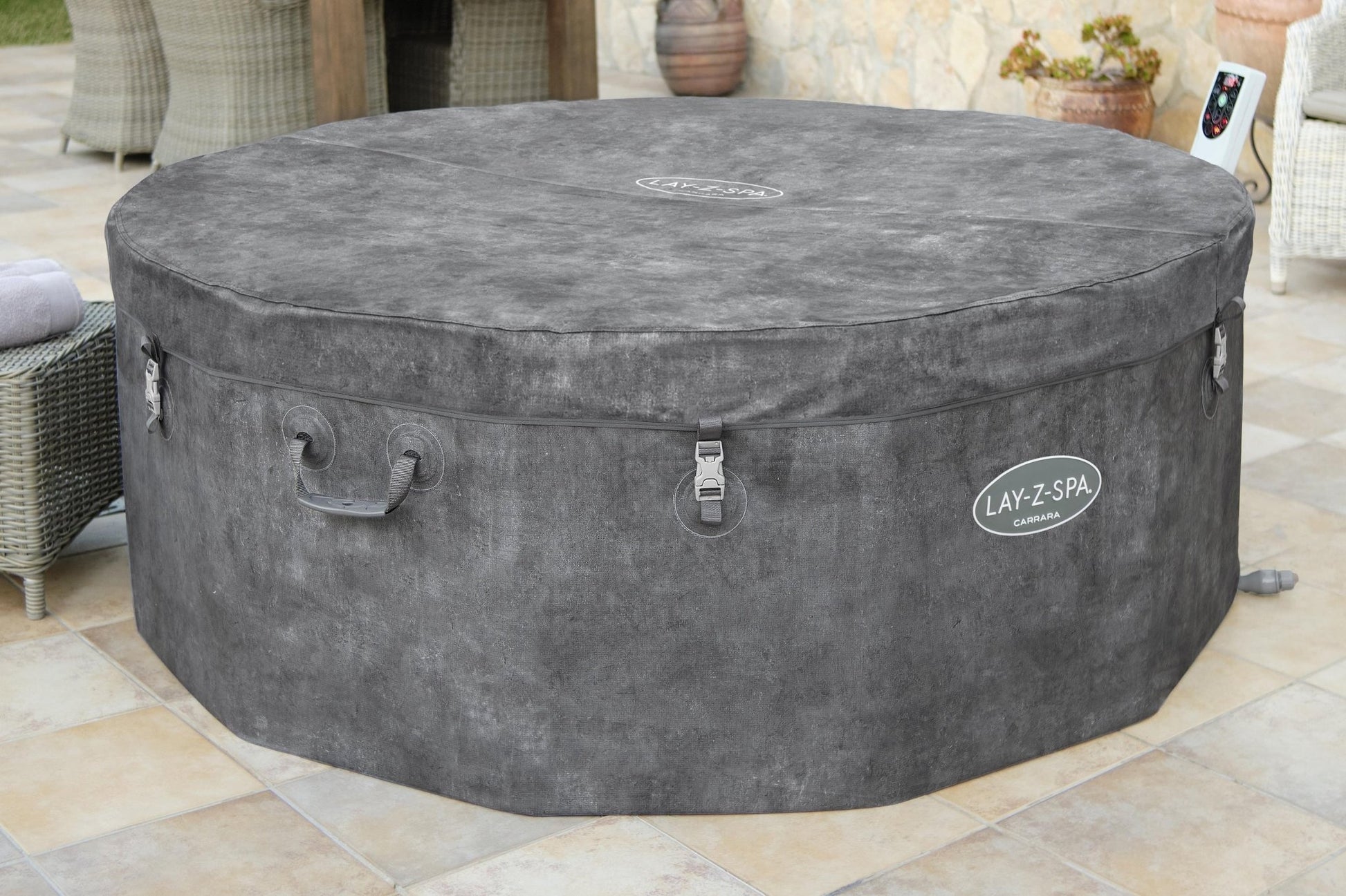 Lay - Z - Spa Carrara Foam Hot Tub (4–6 Person) – Energy Efficient ThermaCore™ Spa | New Forest Hot Tubs - New Forest Hot Tubs